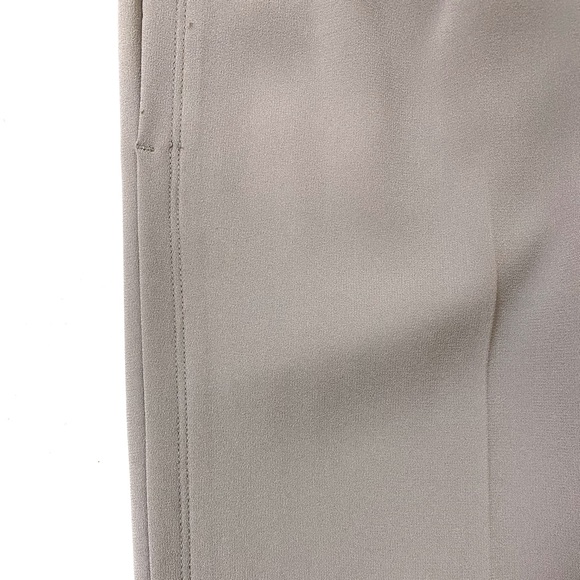 Aritzia Babaton “Bradley” Pants *RARE* - Picture 4 of 5